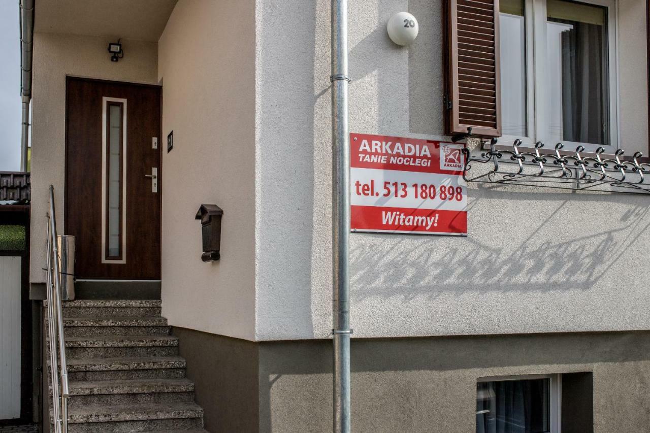 Pokoje Goscinne Arkadia Września Exterior foto